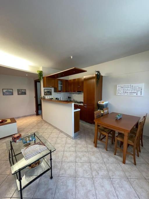 Casa Carlino Apartment ซานโตสเตฟาโน เบลโบ ภายนอก รูปภาพ
